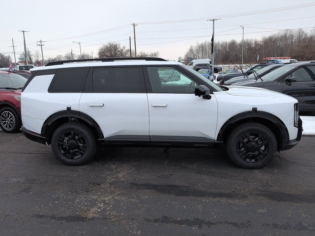 New 2027 Glacial White Pearl Kia X-Pro SX Prestige image 2