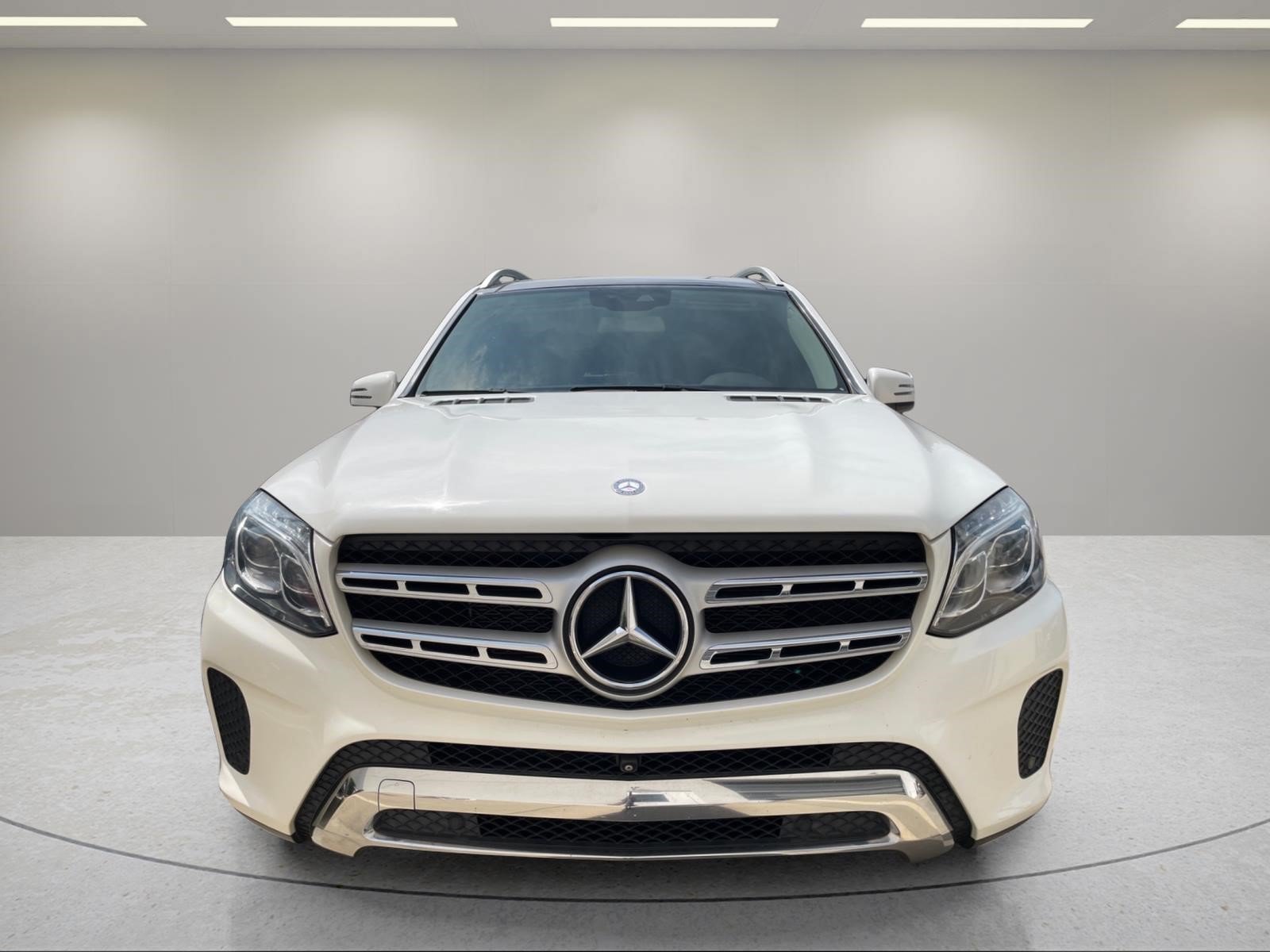 Used 2017  Mercedes-Benz GLS 450 image 11