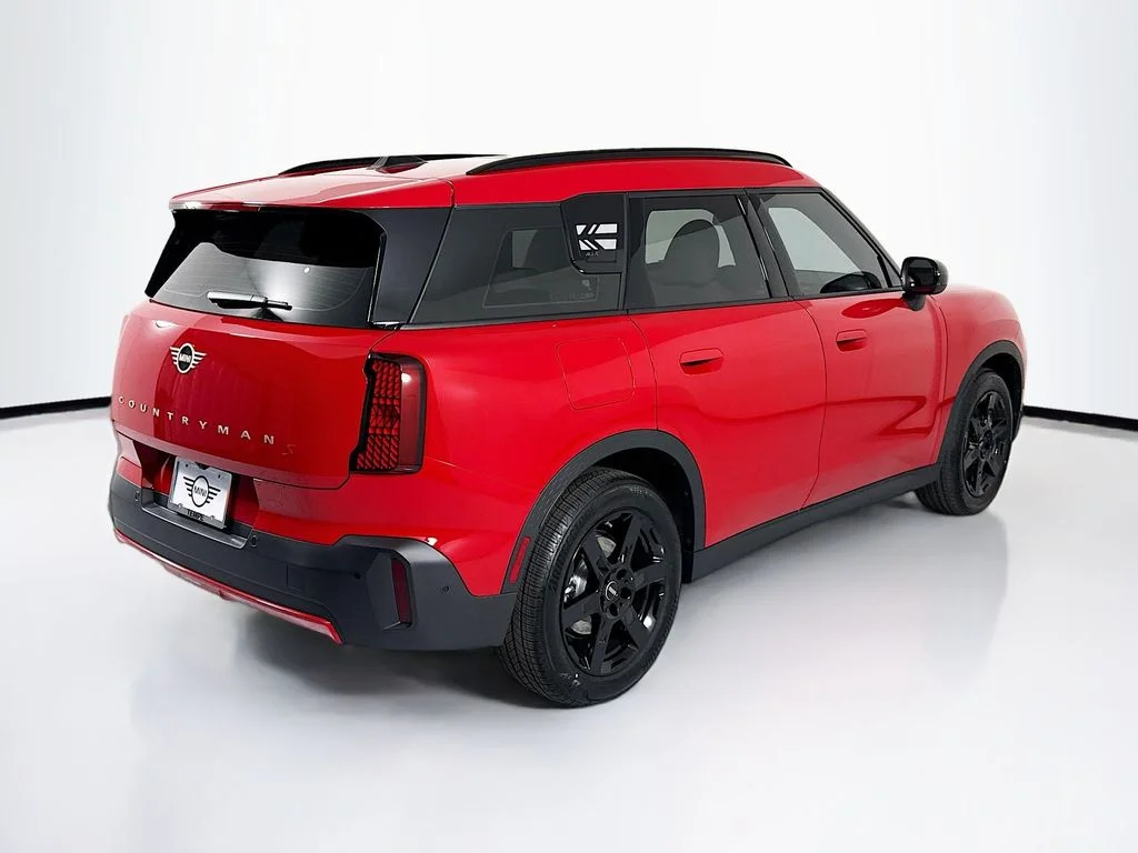 New 2027 Chili Red II MINI Signature Plus image 5