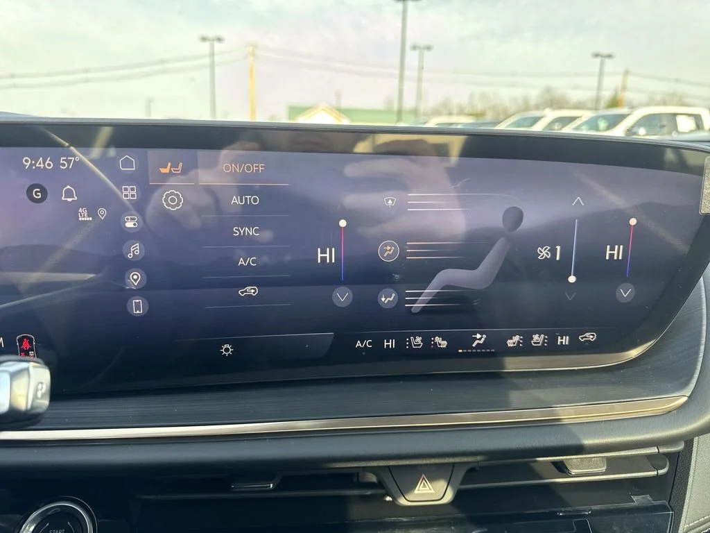 New 2026 Moonstone Gray Metallic Buick Avenir image 19