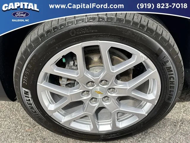 Used 2024 Gray Chevrolet LT image 13