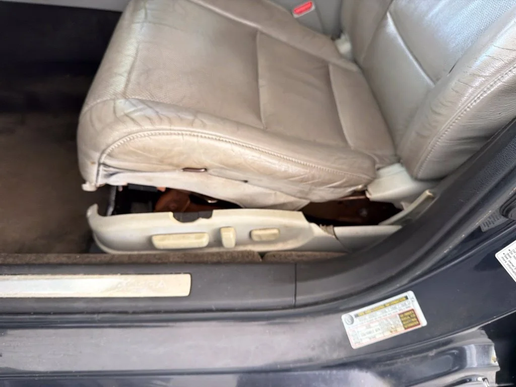 Used 2015 Black Acura Tech image 16