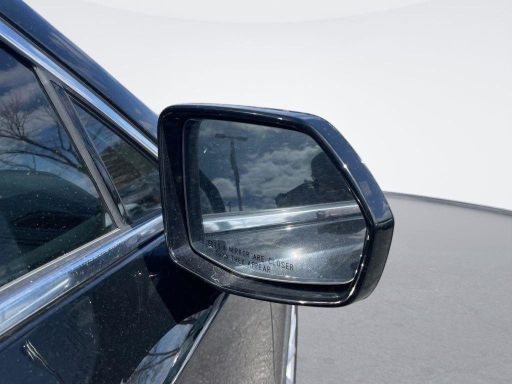 Used 2023 Black Cadillac Luxury image 14