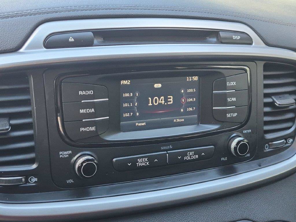 Used 2017 Red Kia LX image 15