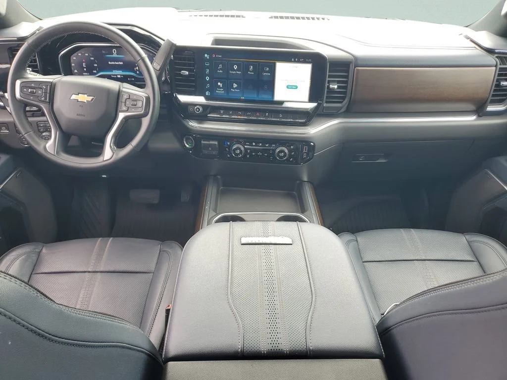 Used 2024 Sterling Gray Metallic Chevrolet High Country image 11