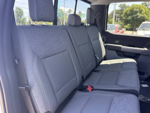 New 2026 Oxford White Ford XLT image 12