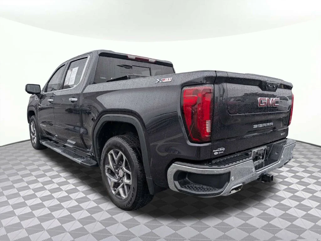 Certified Used 2024 Titanium GMC SLT image 5