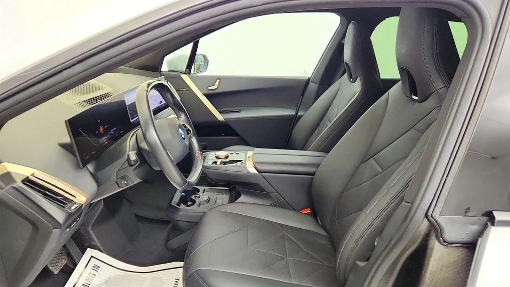 Used 2024 Mineral White Metallic BMW xDrive50 SAV w/ Driving Assist Pro, Sport Pkg & 22