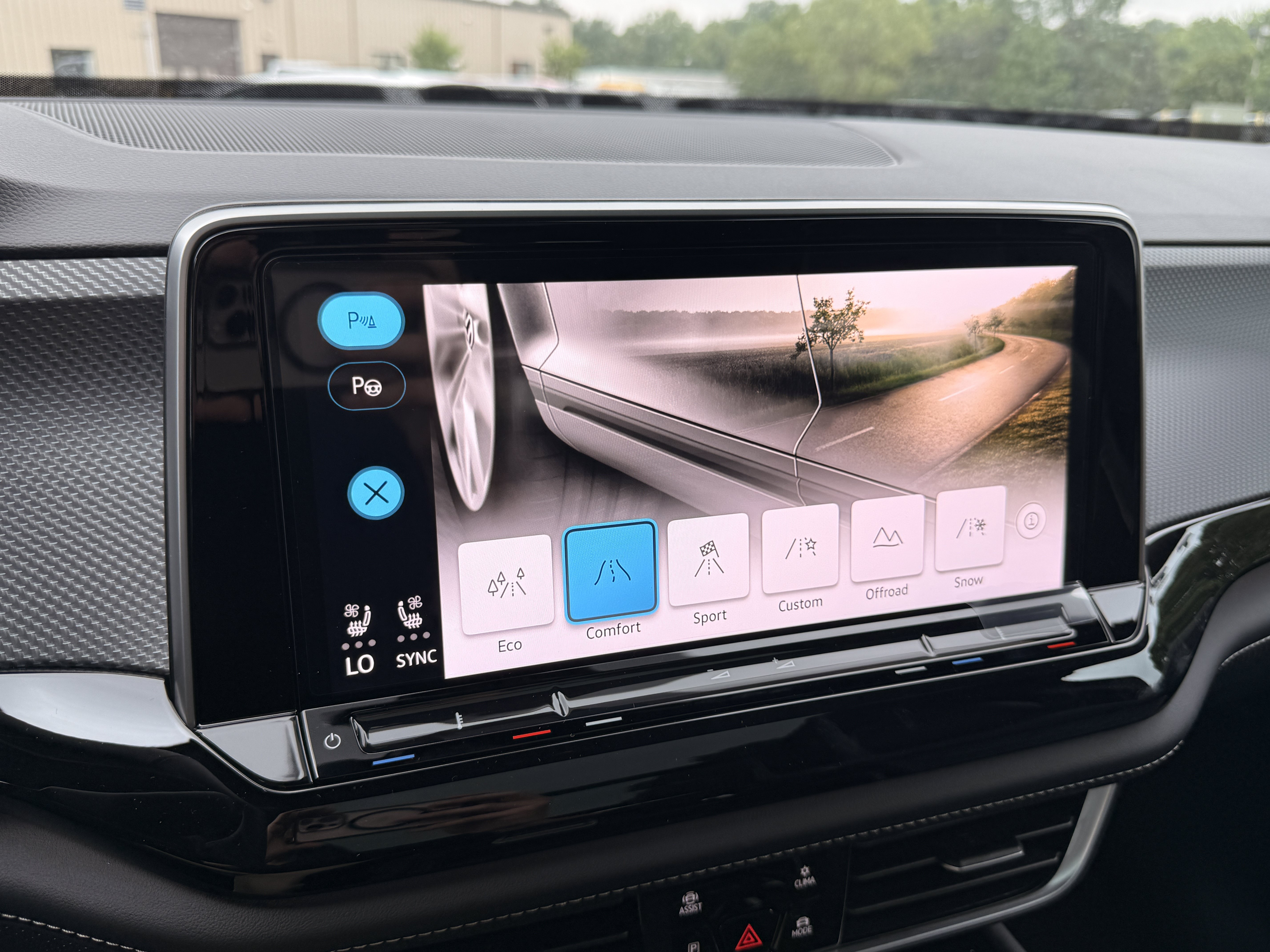 New 2026 Pure Gray Volkswagen 2.0T SEL Premium R-Line image 24