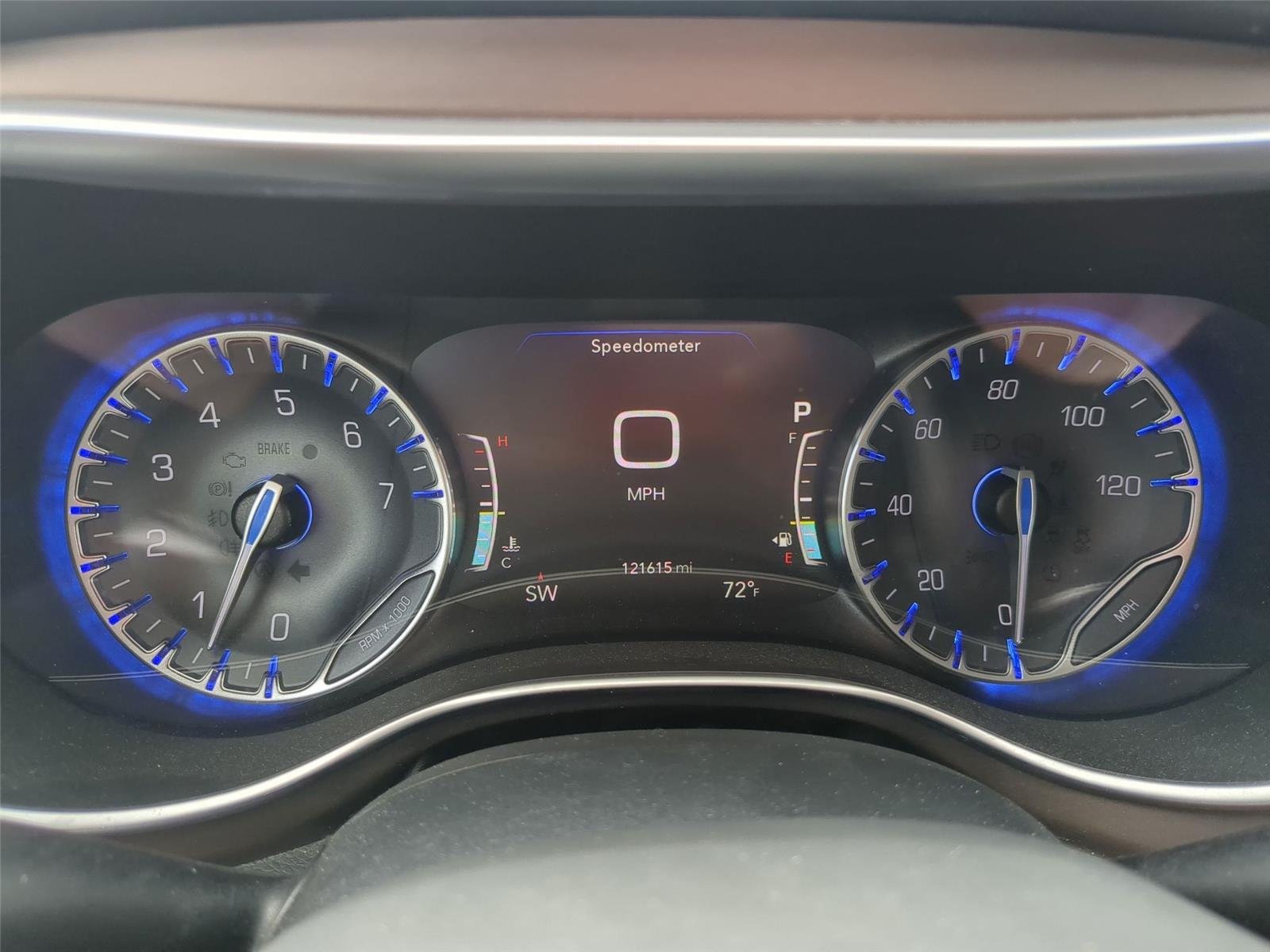 Used 2018 Brilliant Black Crystal Pearlcoat Chrysler Touring L Plus image 18