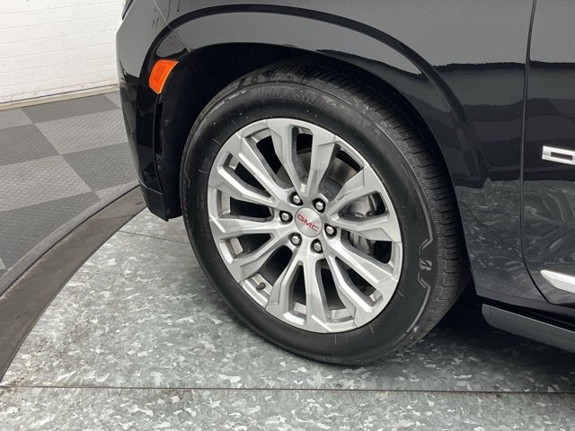 Used 2024 Onyx Black GMC Denali image 36