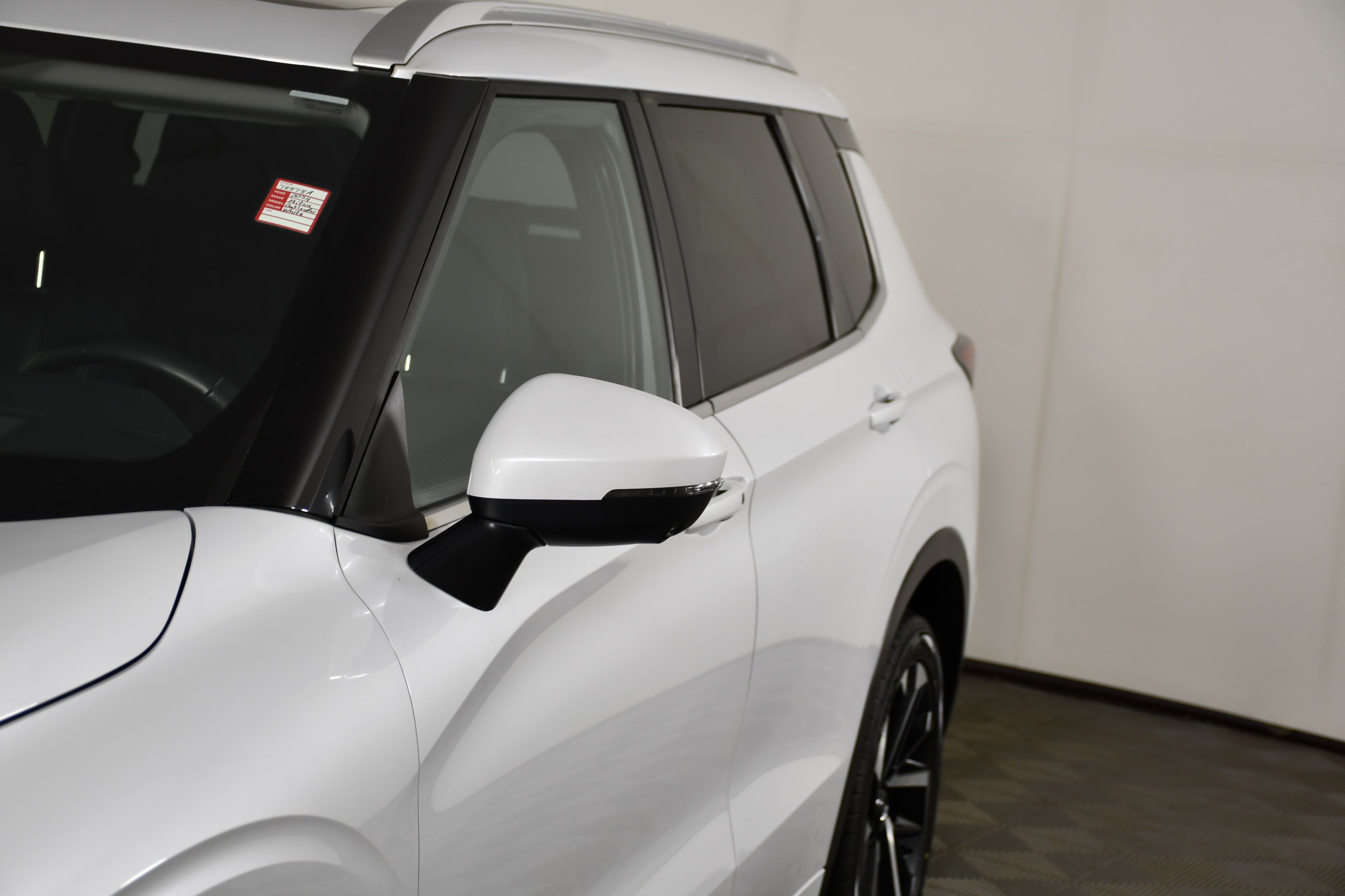 2024 Mitsubishi Outlander SEL - Photo 13