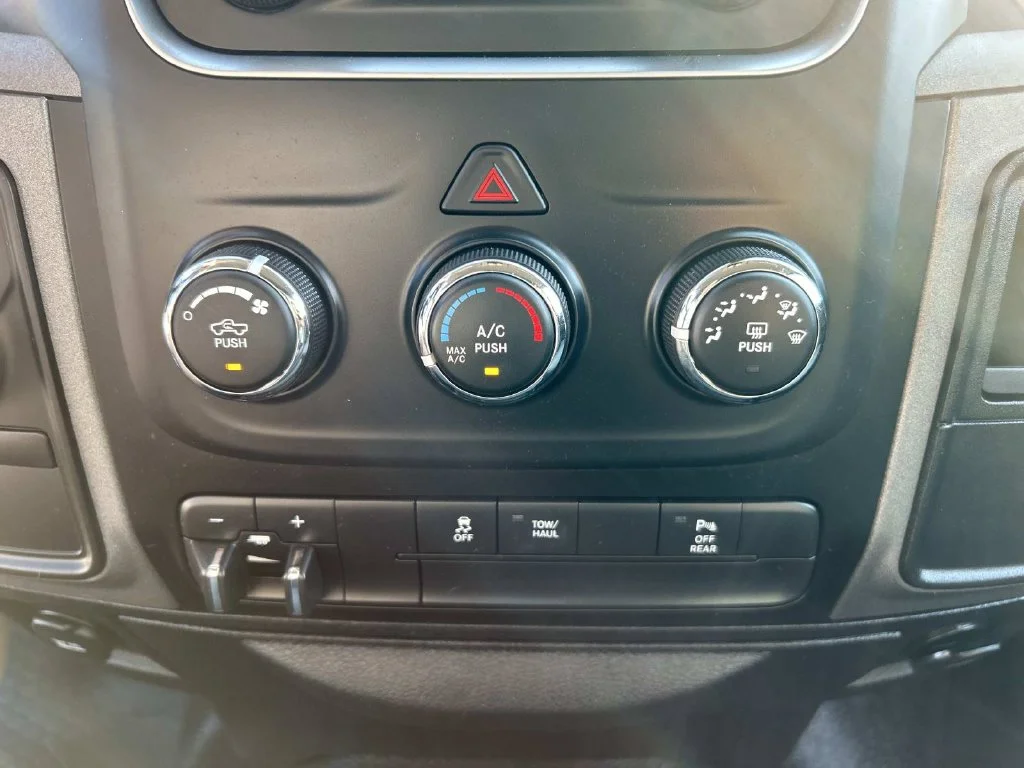 Used 2018 Silver Ram Tradesman image 47