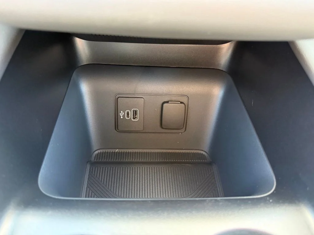 New 2026 Carbonized Gray Metallic Ford Active image 24