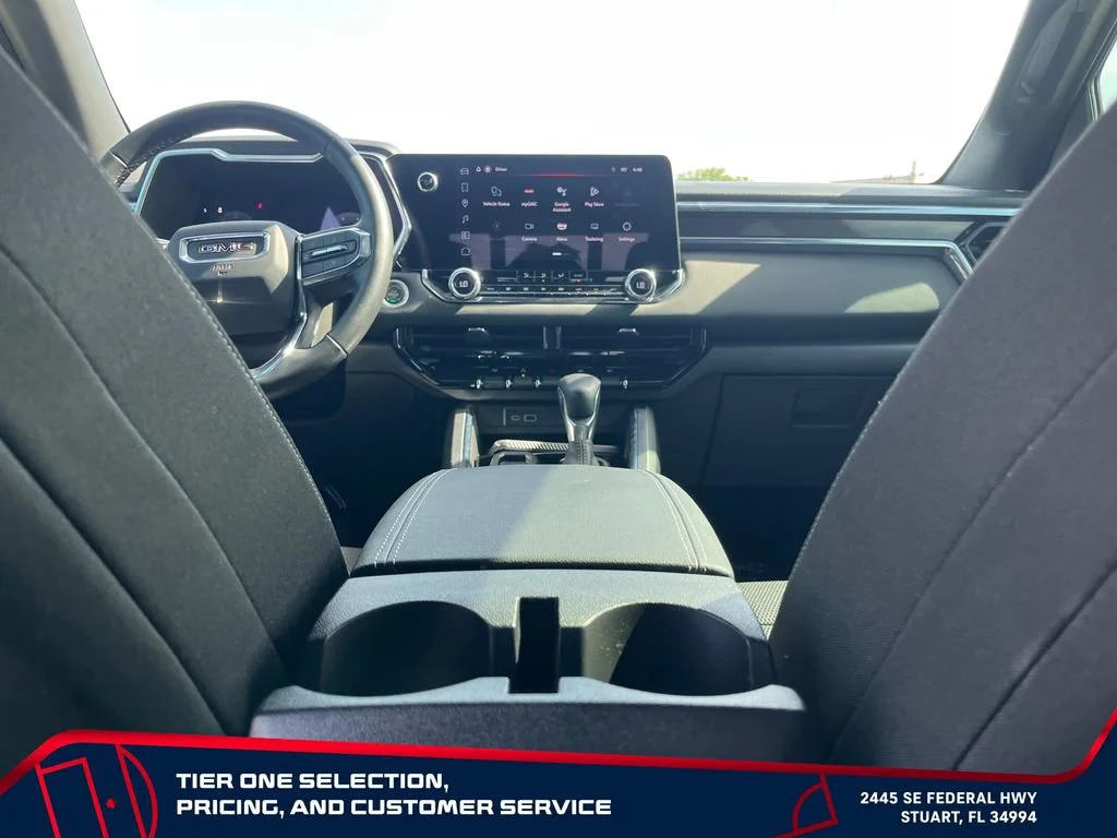 Certified Used 2025 Onyx Black GMC Elevation image 15