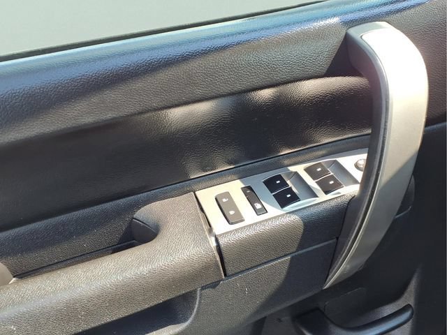 Used 2013 SILVER ICE METALLIC Chevrolet LS image 10