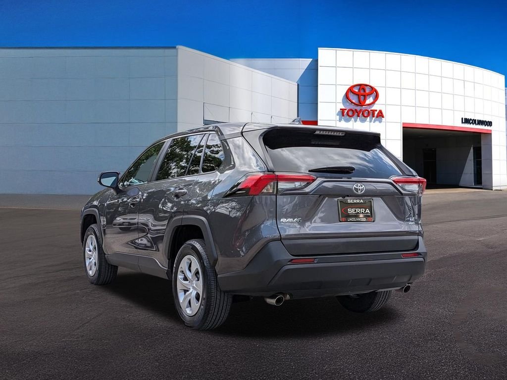 2023 Toyota RAV4 LE - Photo 12