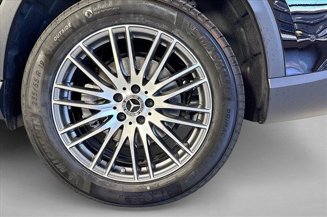 New 2026 Black Mercedes-Benz GLC 300 image 59