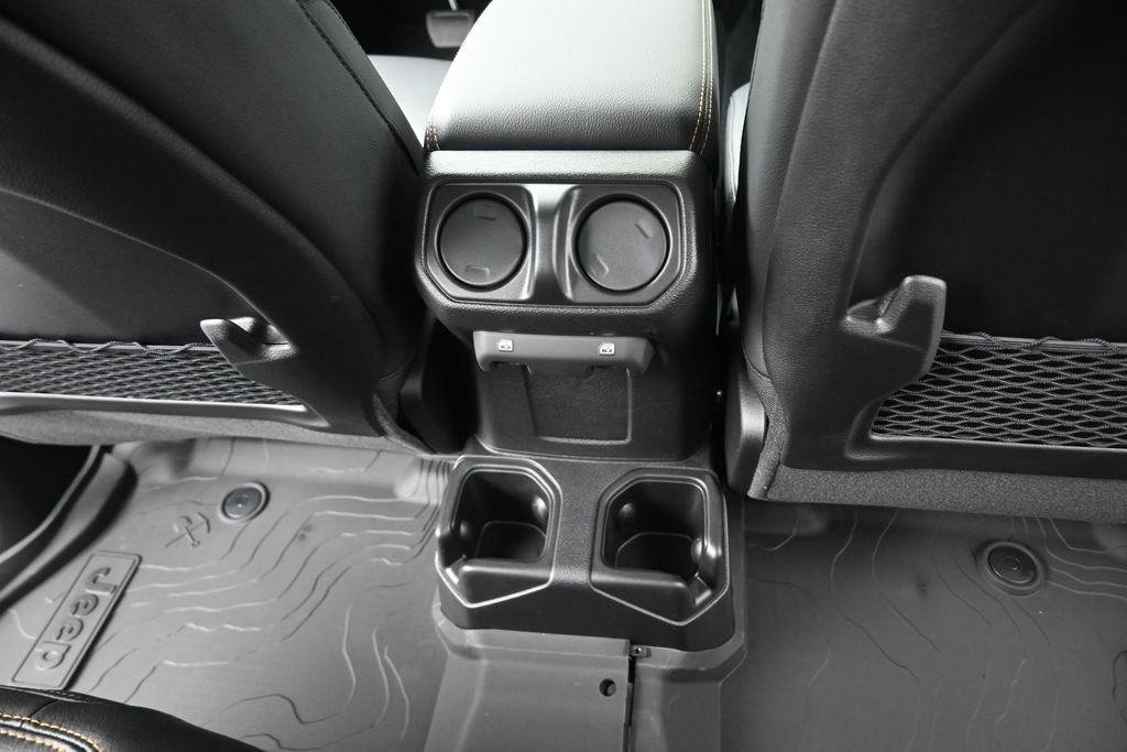New 2026 Bright White Clearcoat Jeep Texas Trail image 25