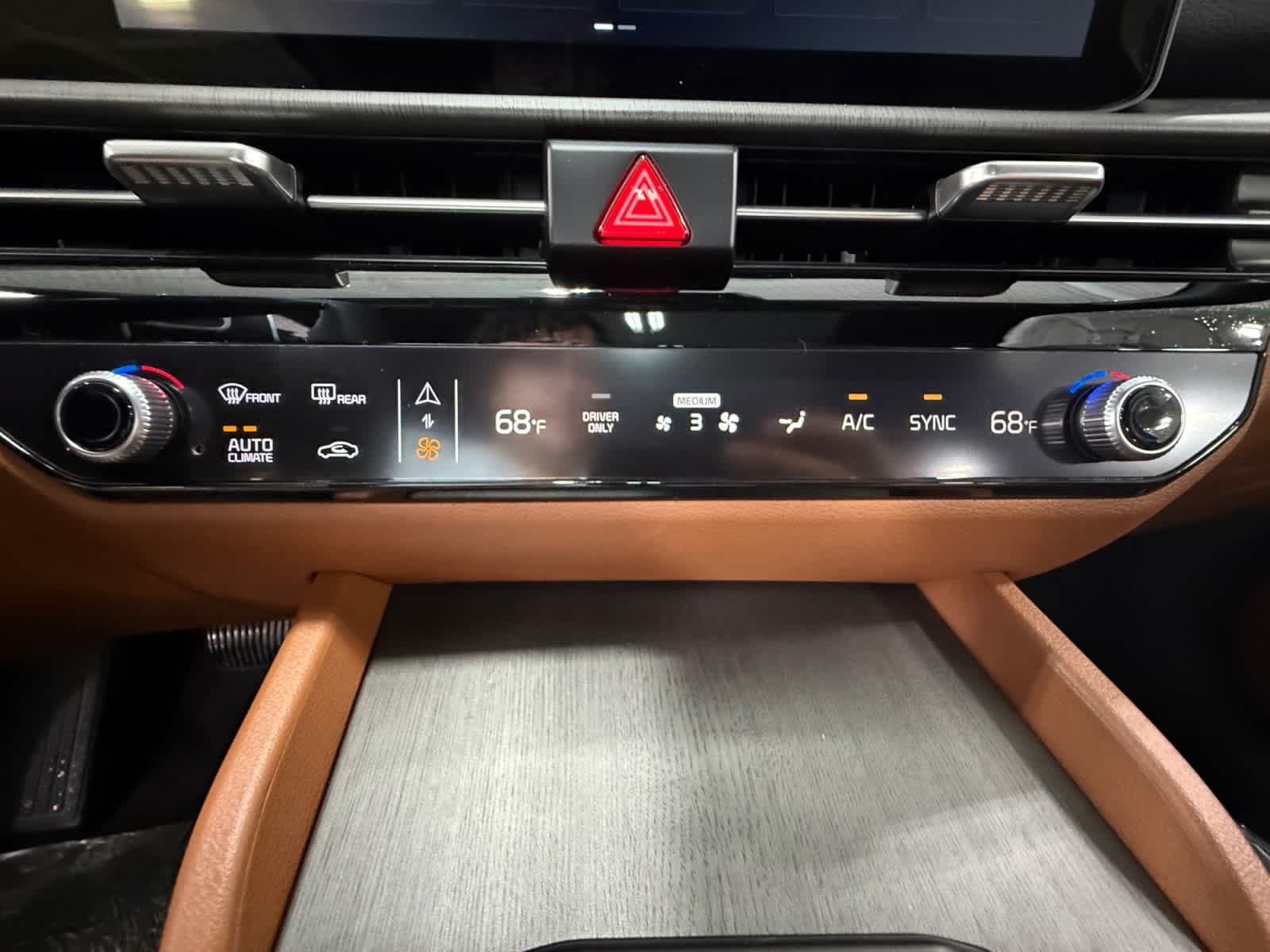 New 2026 Fusion Black Kia X-Line image 17