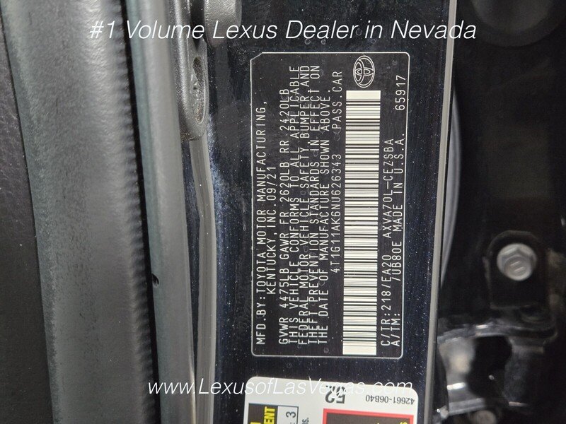 Used 2022 Midnight Black Metallic Toyota SE image 29