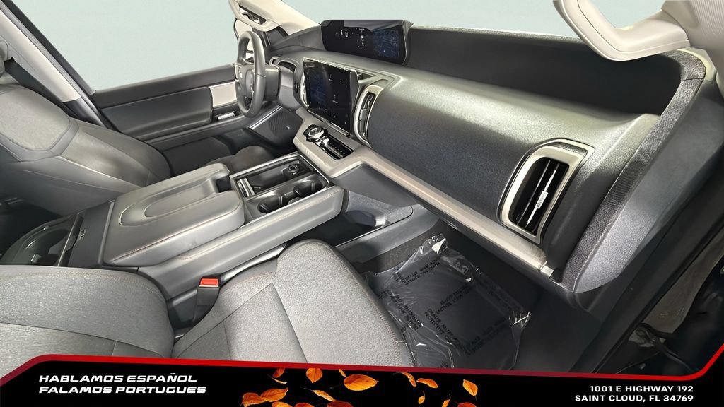 Used 2025  Ford Active image 37