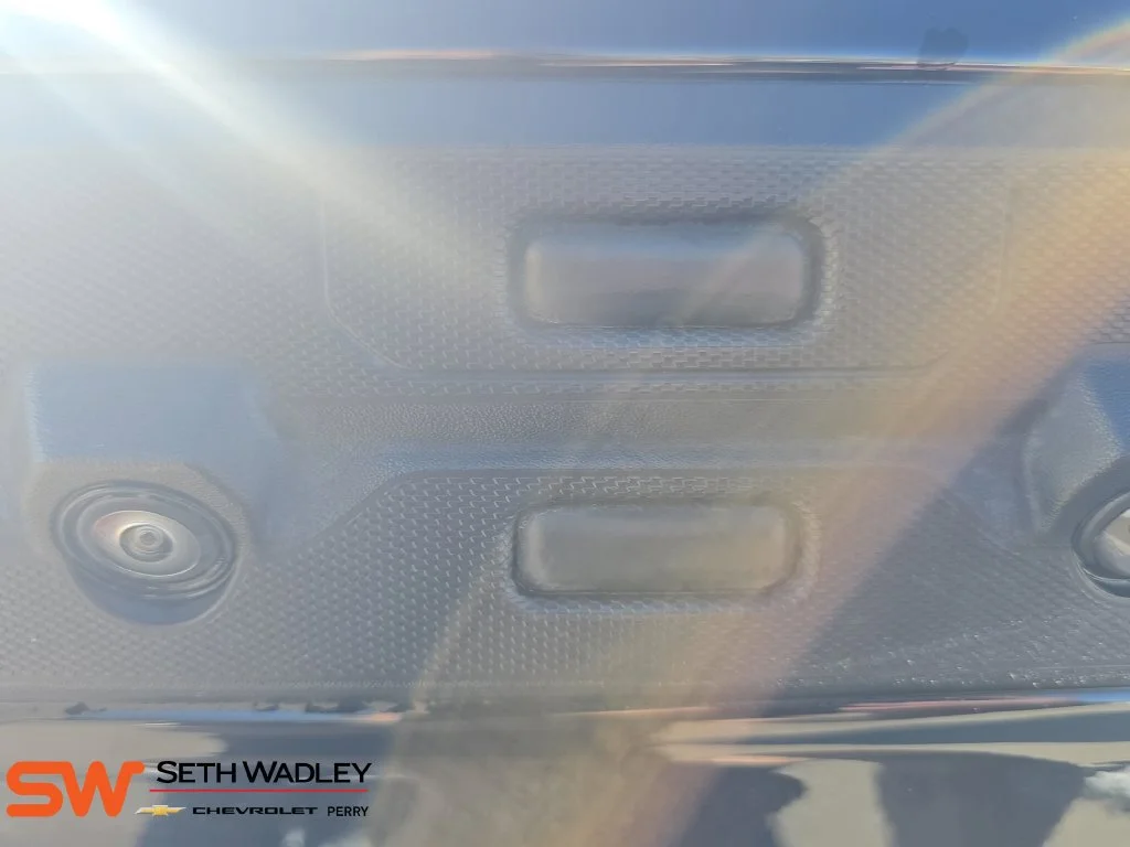 Used 2025 Onyx Black GMC AT4 image 13