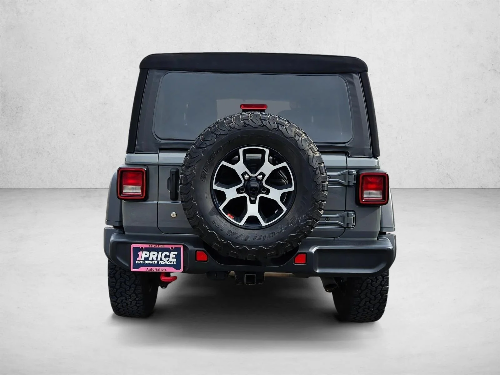 Used 2019 Sting-Gray Clearcoat Jeep Rubicon image 7