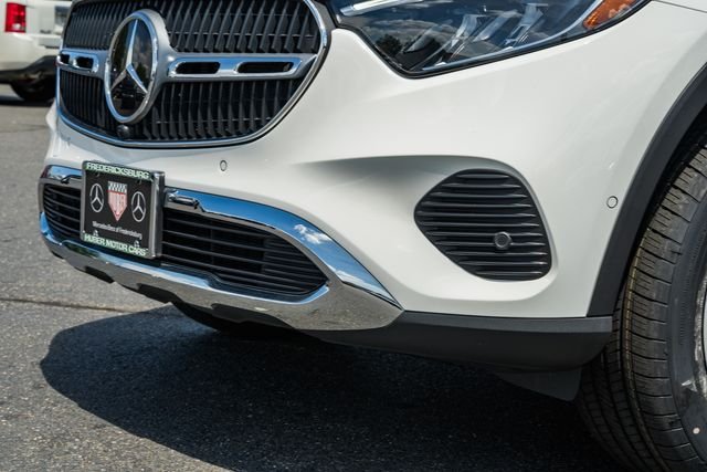 Certified Used 2025 Polar White Mercedes-Benz GLC 350e image 14