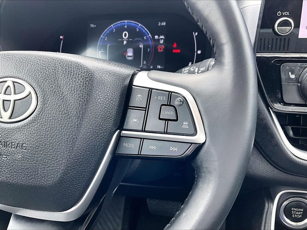 Used 2025 Black Toyota XLE image 25