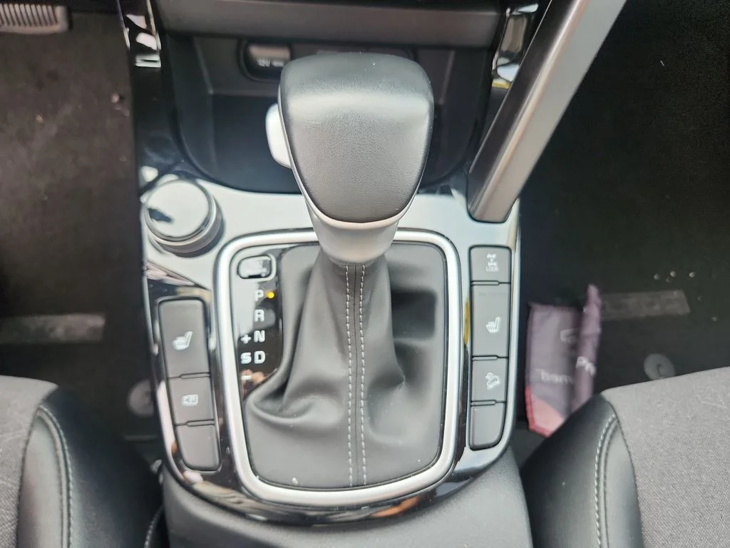 Used 2024 Blue Kia S image 15