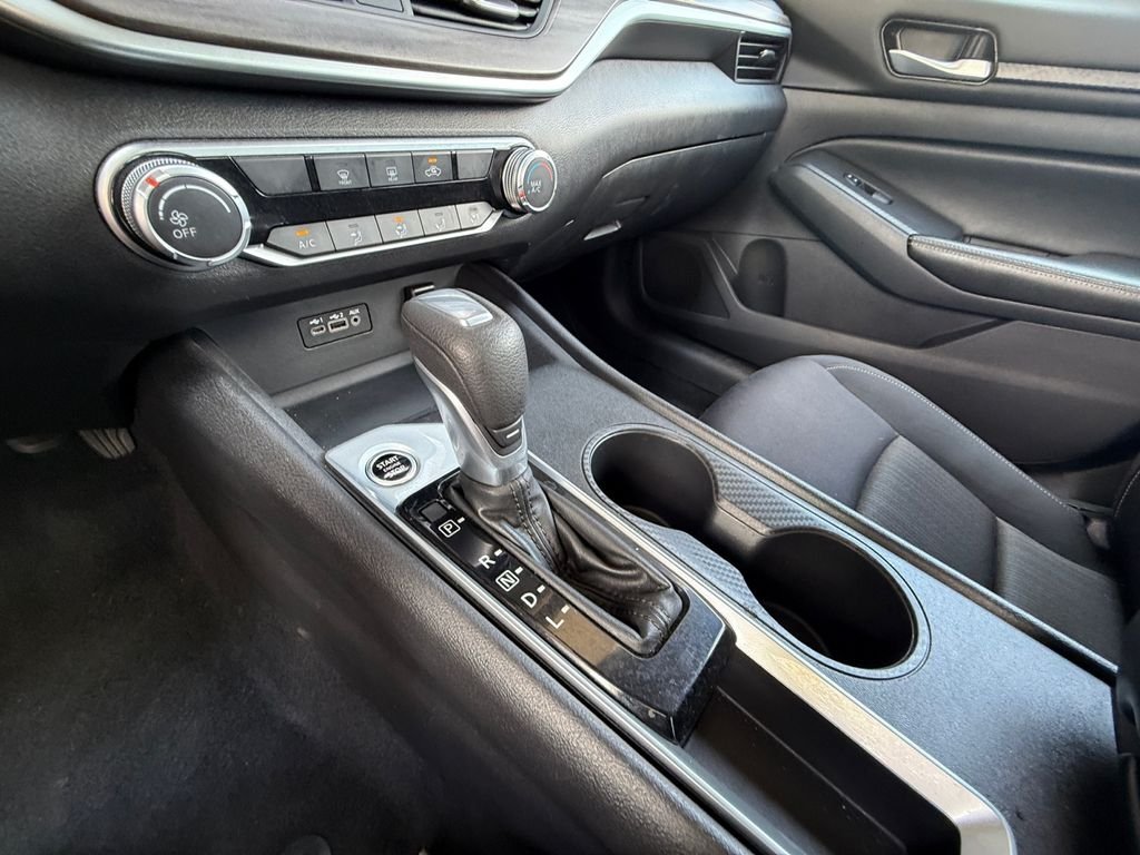 Used 2025 Gray Nissan 2.5 SV image 22