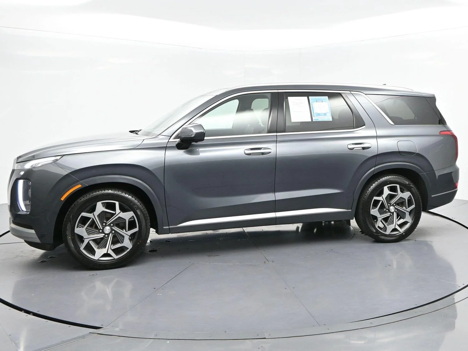 Used 2021 Steel Graphite Hyundai Calligraphy image 4