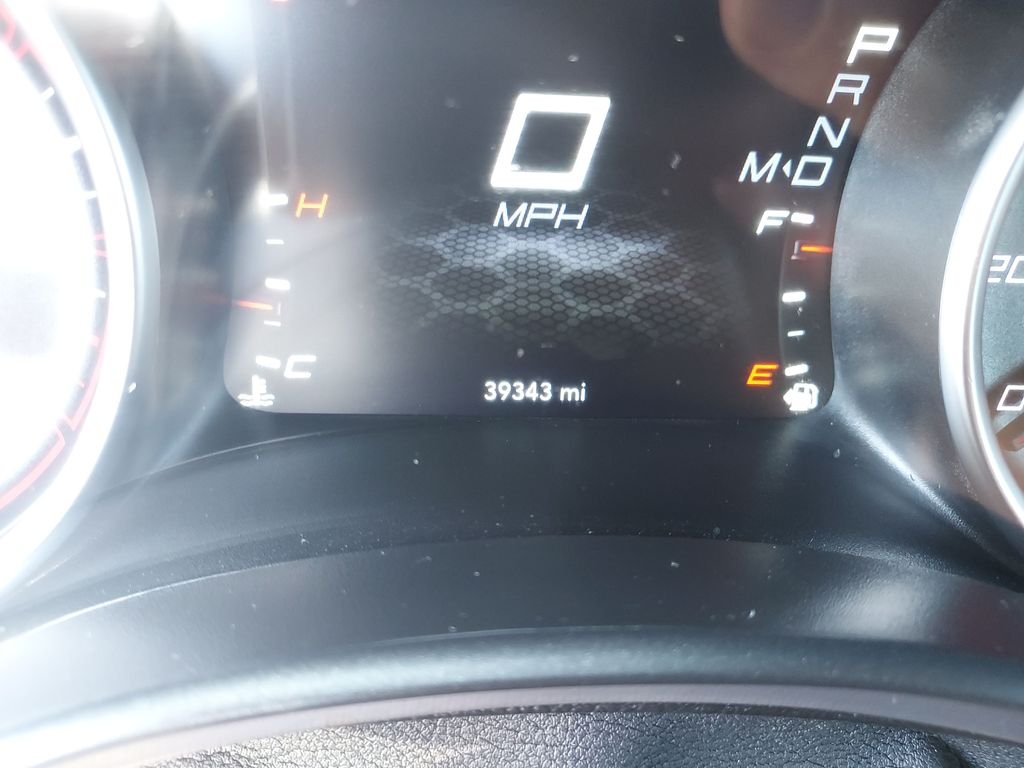 Used 2023 Black Dodge SXT image 19