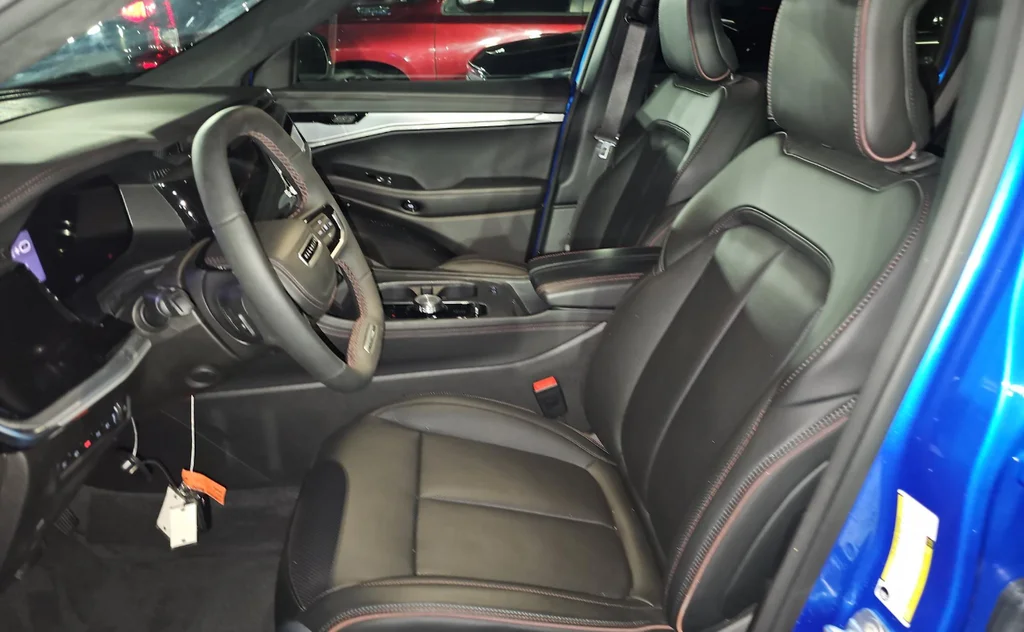 Used 2025 Blue Jeep Launch Edition image 15