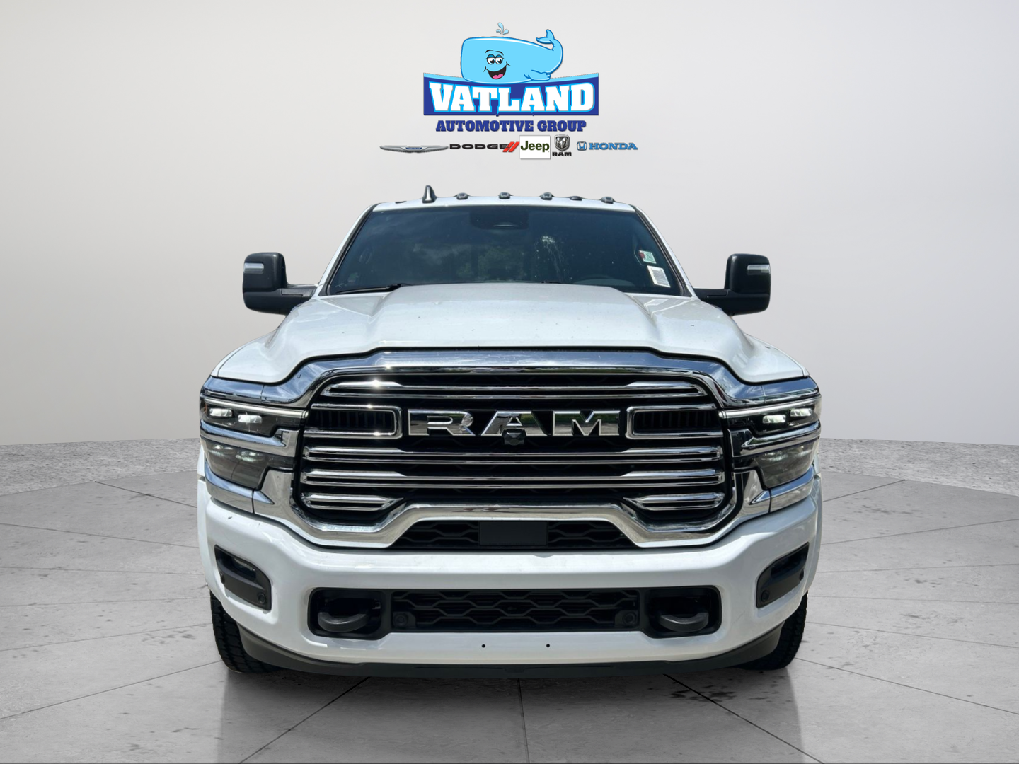 New 2026 Bright White Clear-Coat Exterior Paint RAM Tradesman image 8