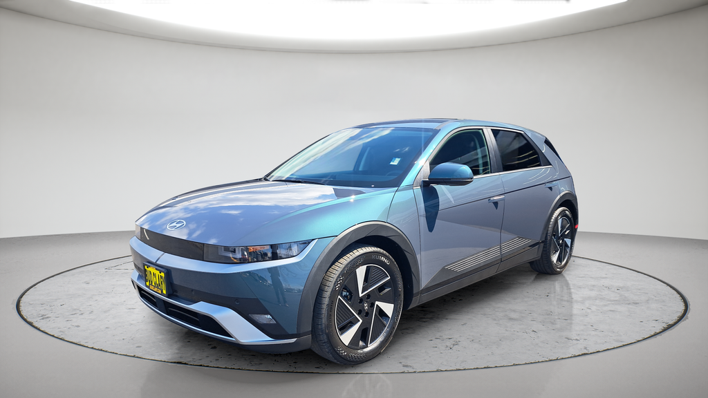 New 2026 Green Hyundai SE image 7