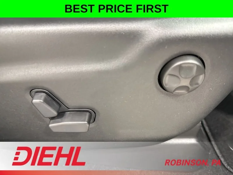 New 2026 White Knuckle Clear-Coat Exterior Paint Dodge GT Premium HEMI V8 image 16