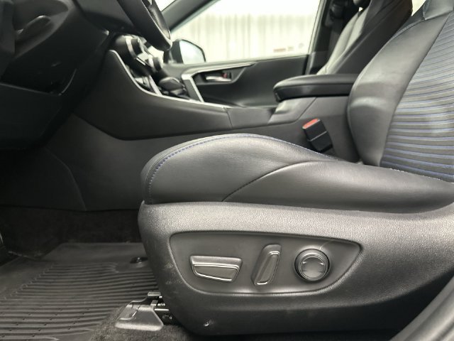 Used 2021 White Toyota XSE image 19