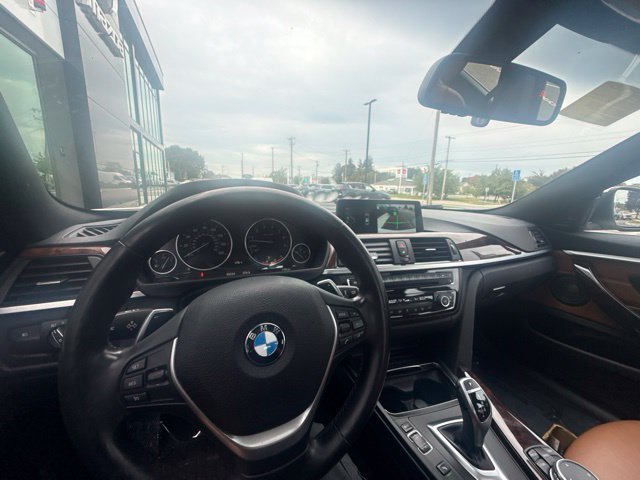 Used 2017 Alpine White BMW 440i xDrive Gran Coupe image 27
