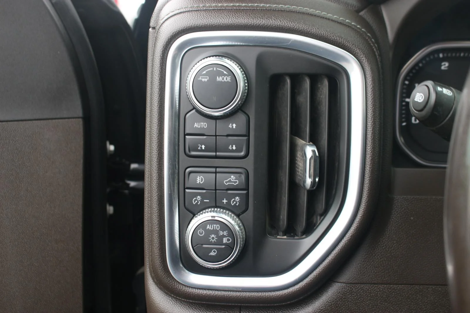 Used 2023 Ebony Twilight Metallic GMC Denali image 35