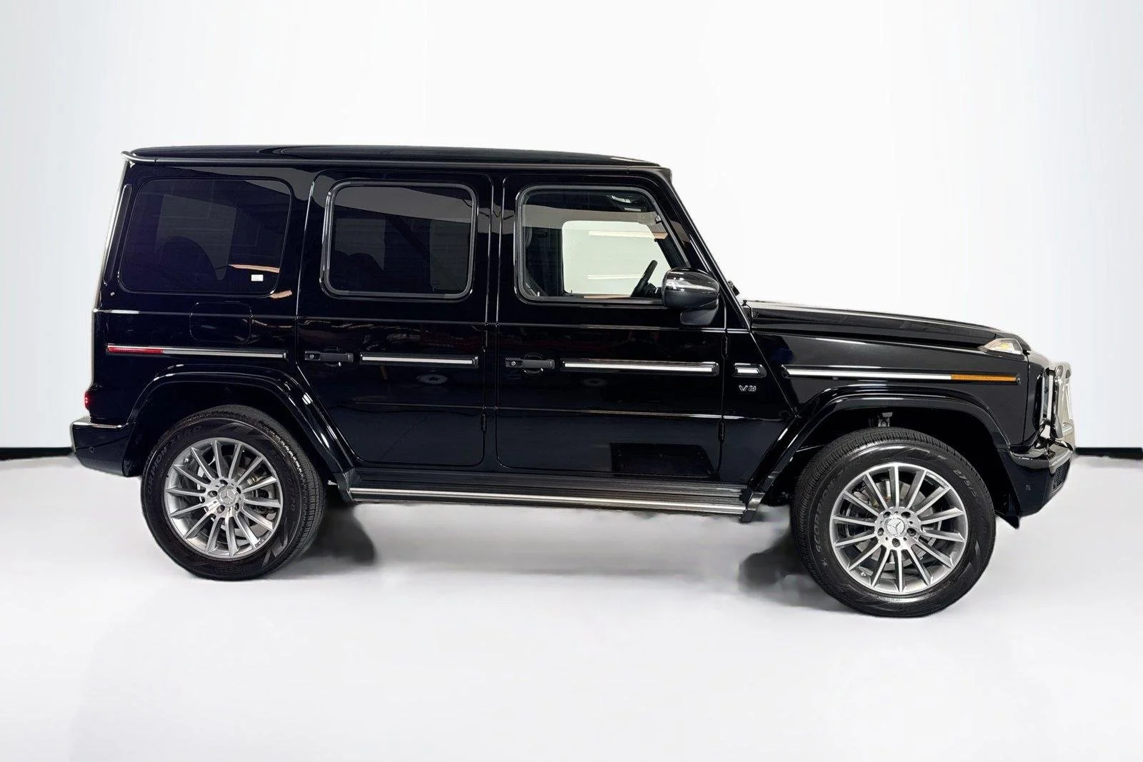 Used 2023 Black Mercedes-Benz G 550 image 4