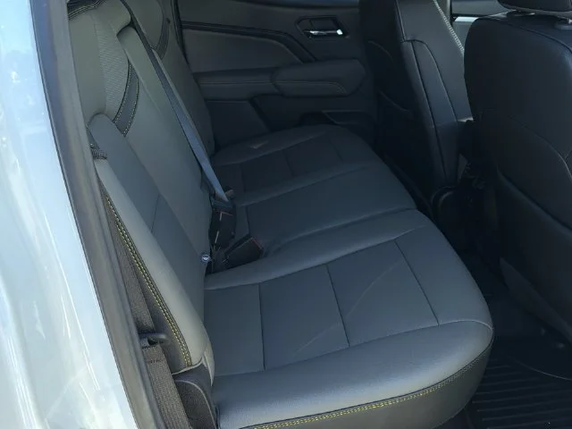 Used 2025 White Chevrolet ZR2 image 37
