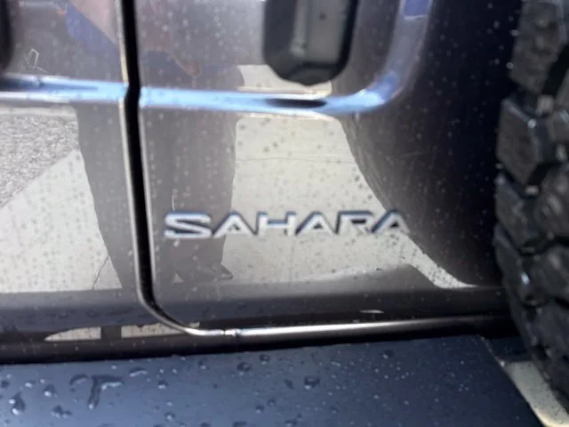 New 2027 Gray Jeep Sahara image 5