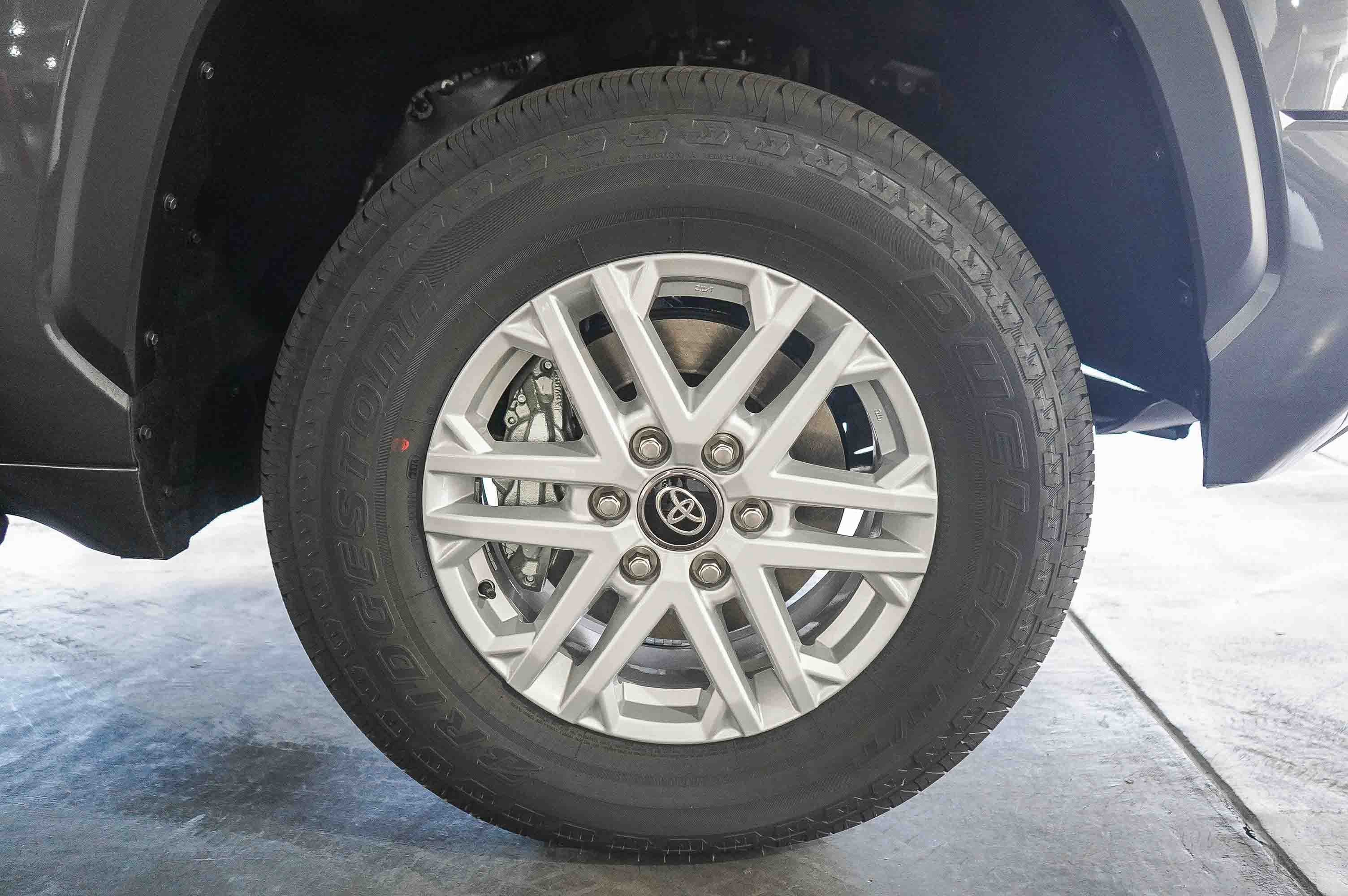 New 2026 Magnetic Gray Metallic Toyota  SR5 image 9