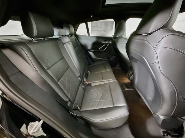 New 2026 Black Sapphire Metallic BMW xDrive28i image 28