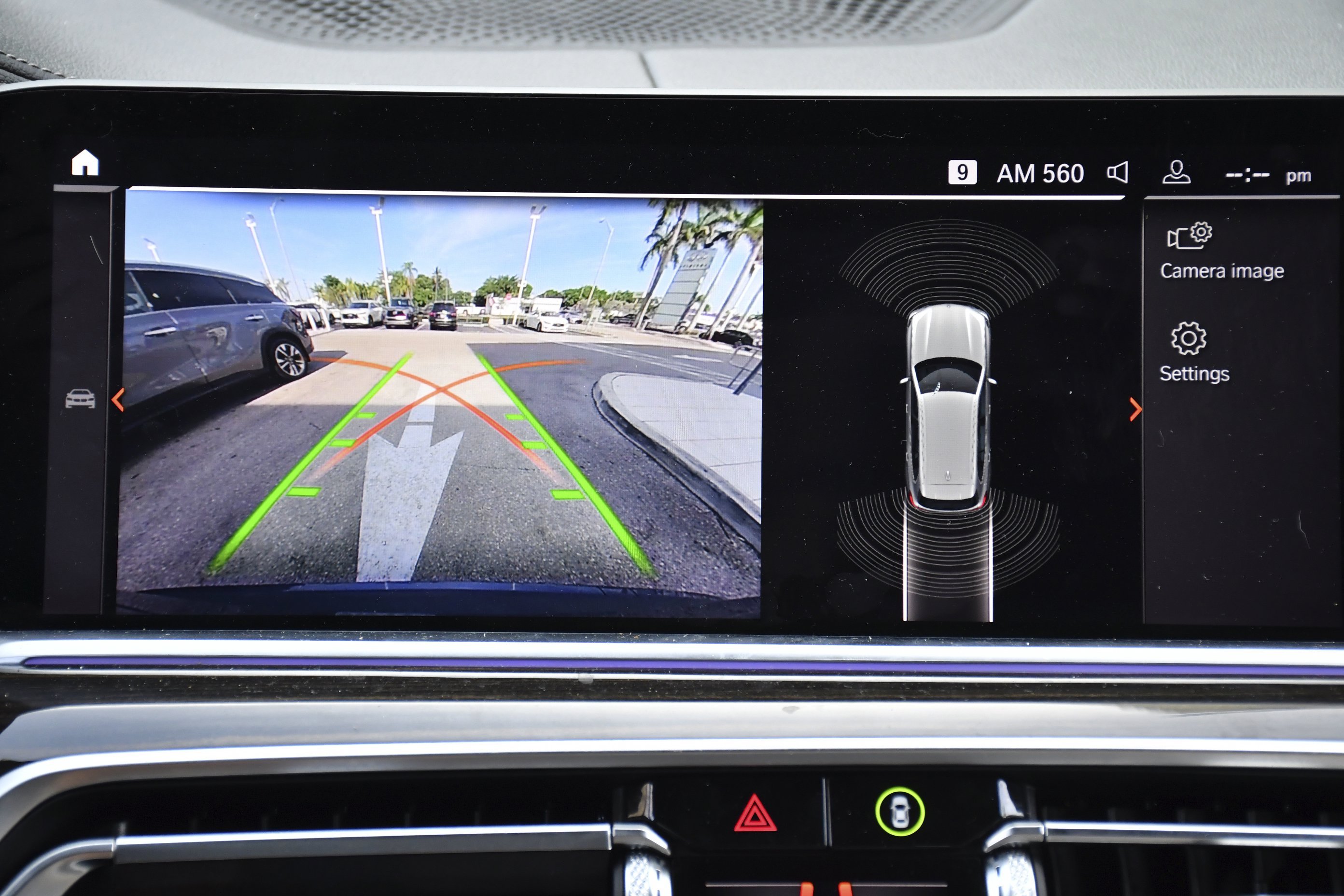 Used 2019 Phytonic Blue Metallic BMW xDrive40i image 17