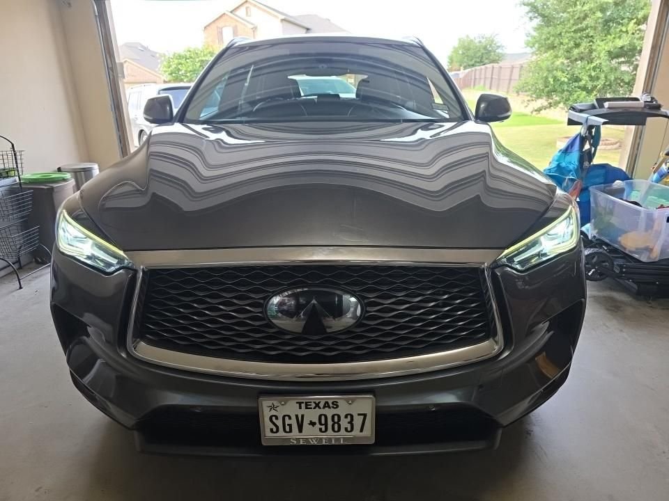 Certified Used 2022 Gray INFINITI ESSENTIAL image 2