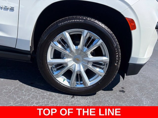 Used 2023 Beige Chevrolet High Country image 9