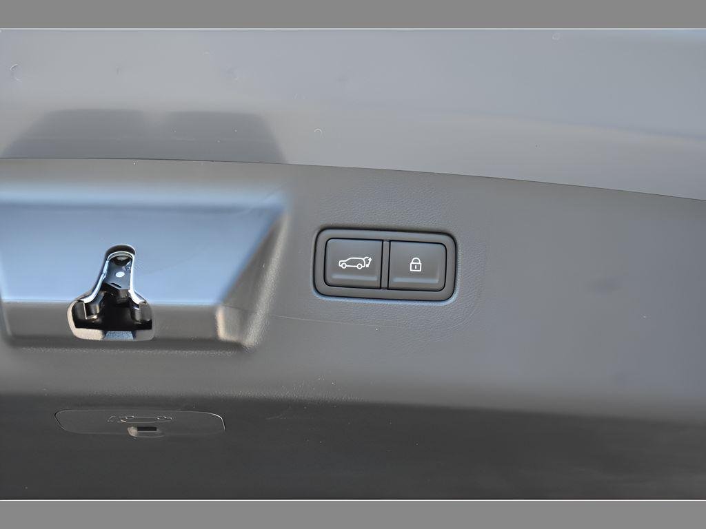 2026 Hyundai Santa Fe SE - Photo 14